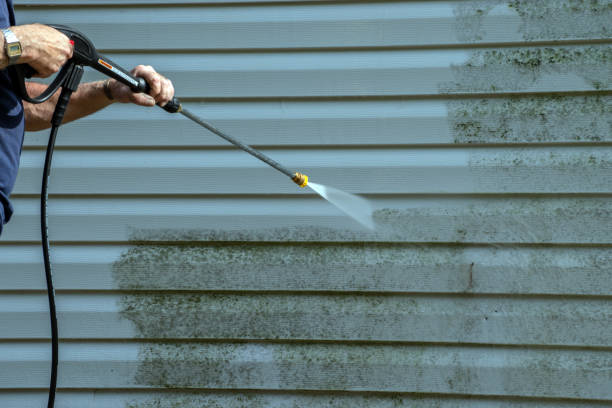 Best Commercial Pressure Washing in Benbrook, TX